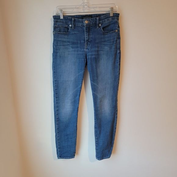 Lucky Brand Womens Jeans Size 6 Blue Tapered Normcore - Picture 1 of 7